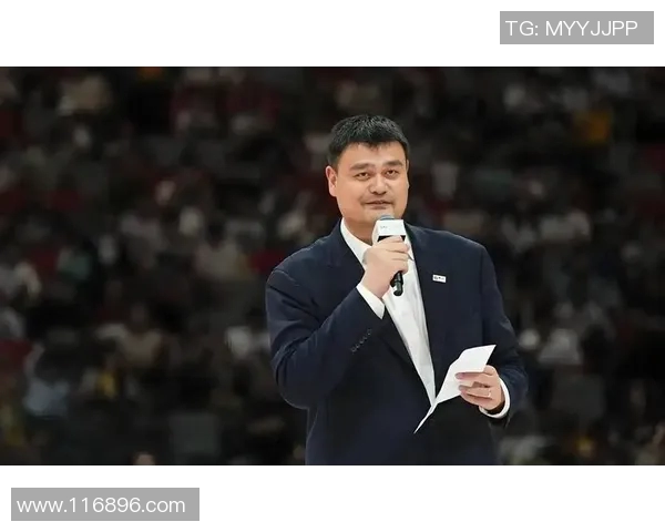 姚明与丁丁的篮球传奇：跨越国界的友谊与奋斗故事